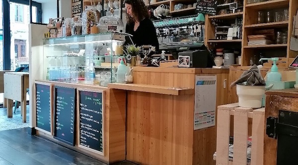 La balançoire autour de l'oasis du Sierroz